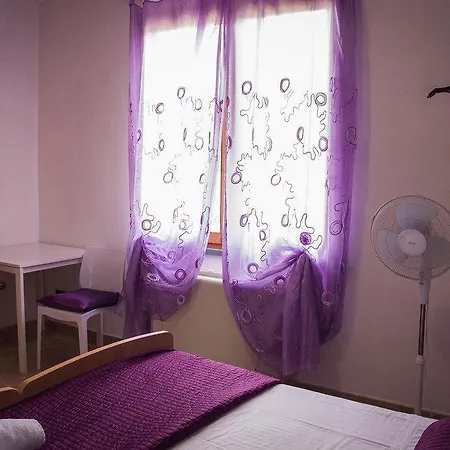 Maison Dei Miracoli 2 3*
